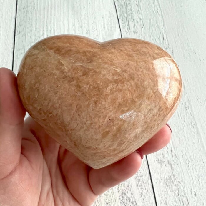 Peach Moonstone Heart - No. 32 - Yatzuri Shop