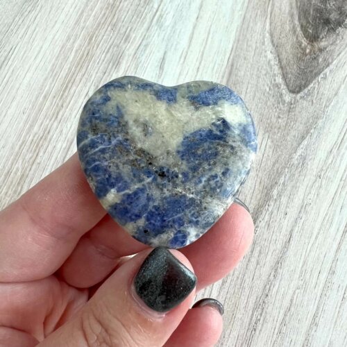 Sodalite Heart - No. 170 - Yatzuri Shop