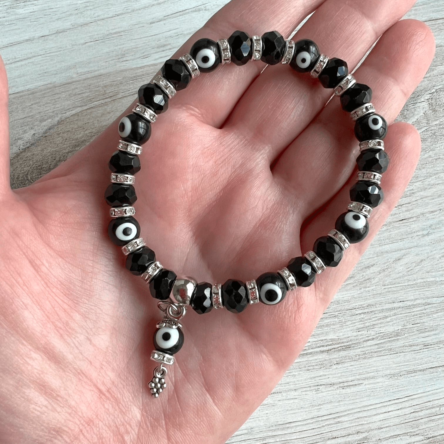 Evil eye bracelet, hamsa charm bracelet, evil eye beads, black string –  Evileyefavor