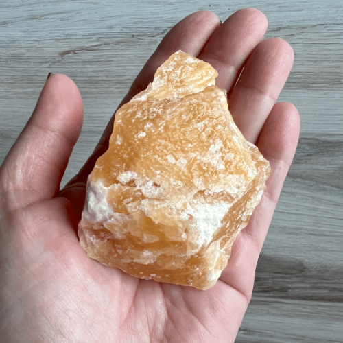 Natural Orange Calcite - No. 204 - Yatzuri Shop