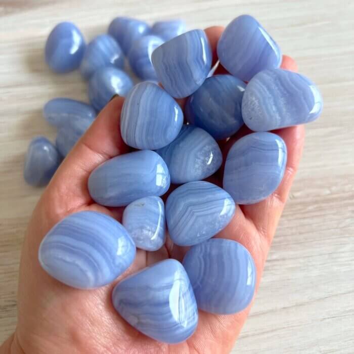 Blue Lace Agate Tumbled Stone - No. 272 - Yatzuri Shop